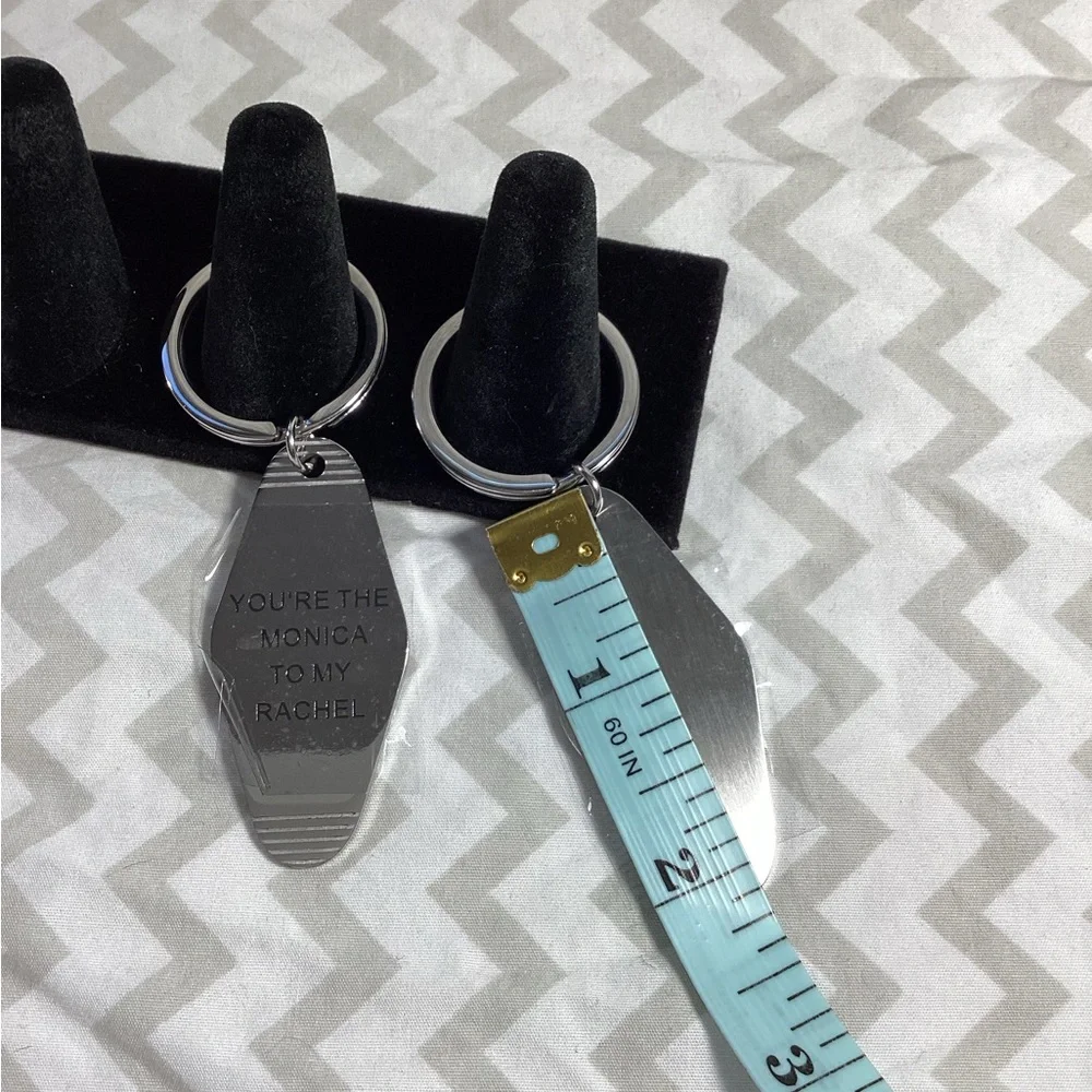 Friends Keychain (Rachel and Monica)